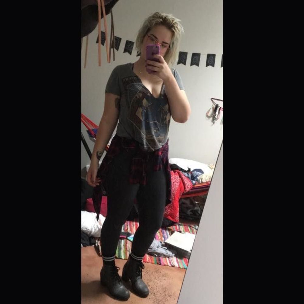 Meet your Posher, Samantha